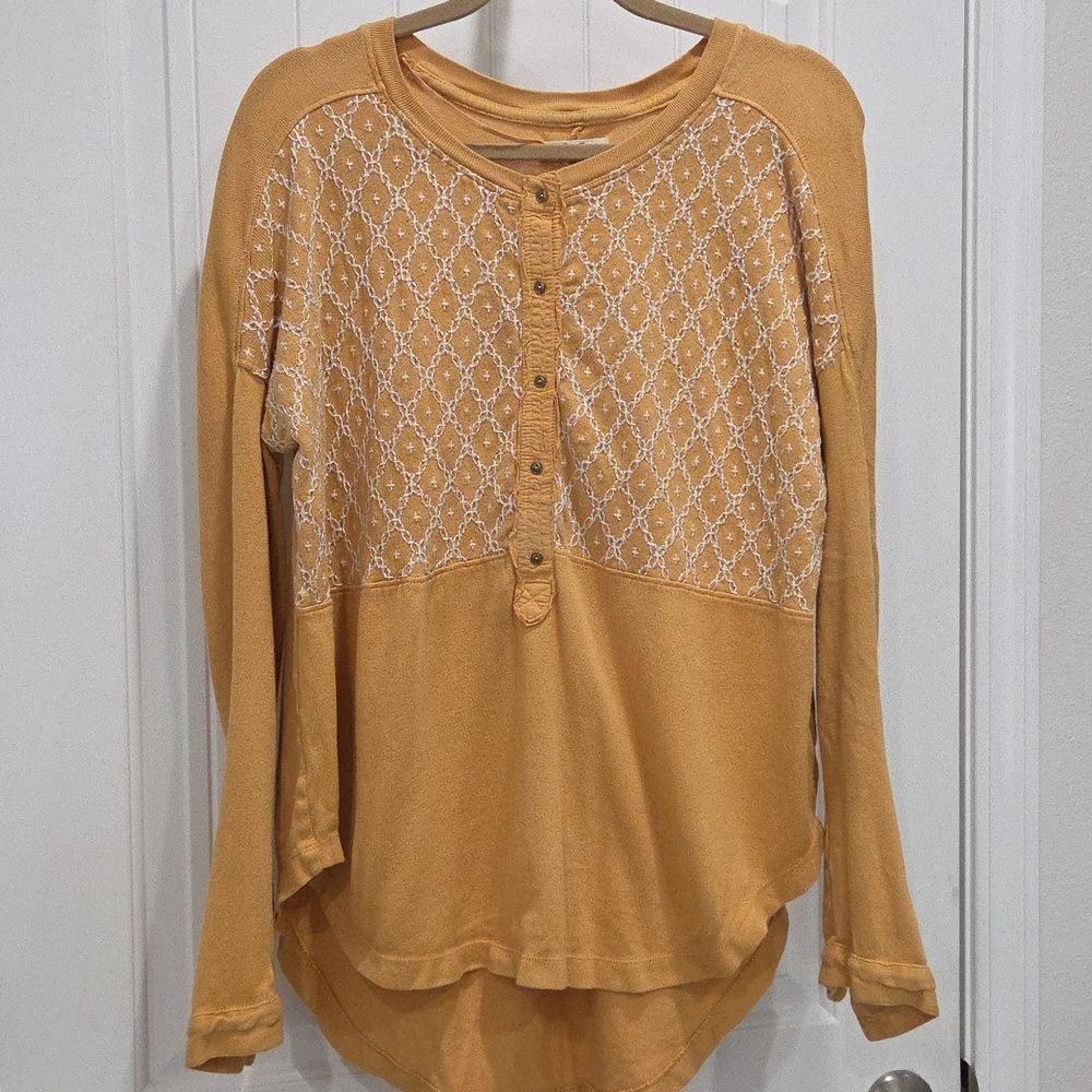 FREE PEOPLE Mustard/ Cream Embroidered Hensley 100%Cotton Top Size Small